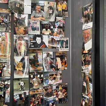 The Wieners Circle - Wall of fame - American Near Me - Chicago, Illinois