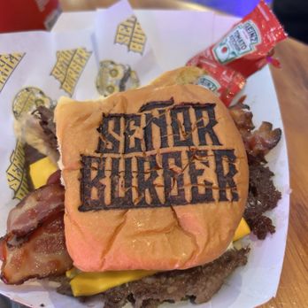 Señor Burger - Burgers Near Me - Sacramento, California Señor Burger - Burgers Near Me - Sacramento, California