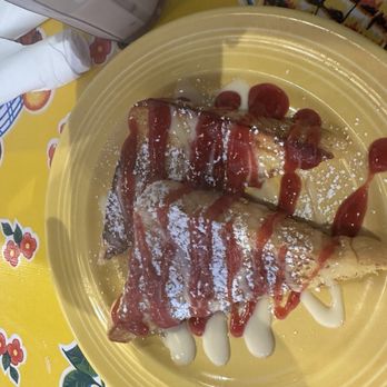 The Flying Biscuit Cafe - Half portions of the fresh toast - Southern Near Me - Houston, Texas