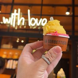 La Sorbettiera - Mango & Raspberry