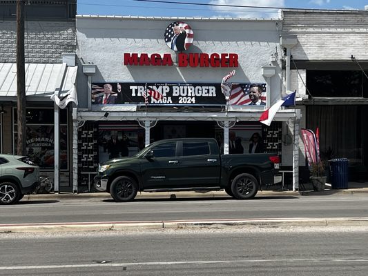 Trump Burger MAGA of Flatonia by null