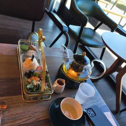 Side dishes.  Choice of 3 macarons, vanilla ice cream, & a green salad (or fresh fruit)  High Tea Set