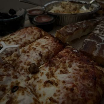 Pizza Hut - Pizza Near Me - Clayton, Georgia Pizza Hut - Pizza Near Me - Clayton, Georgia
