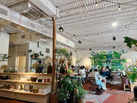 Black Phin Coffee Bar by null