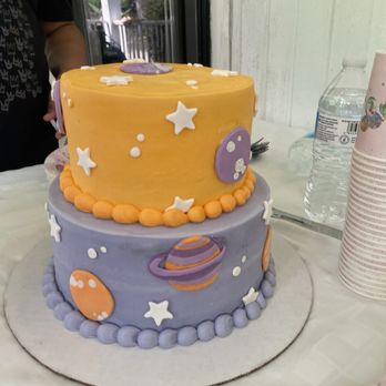 Carolina Cravings - Beautiful space cake - Desserts Near Me - Pittsboro, North Carolina