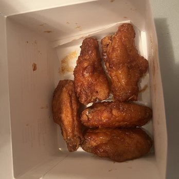 Bonchon Arlington - Spicy wings - Chicken Wings Near Me - Arlington, Virginia Bonchon Arlington - Spicy wings - Chicken Wings Near Me - Arlington, Virginia