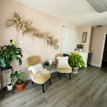 Electrolysis of Placer - Waiting area - Hair Removal Near Me - Rocklin, California Electrolysis of Placer - Waiting area - Hair Removal Near Me - Rocklin, California