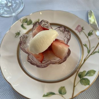 The Living Room - Tea Rooms Near Me - Beverly Hills, California The Living Room - Tea Rooms Near Me - Beverly Hills, California