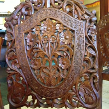 Himalayan Flavors - Beautiful chair decor! - Indian Near Me - Berkeley, California