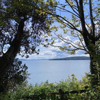 Marine View Park - Parks Near Me - Normandy Park, Washington