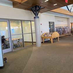 Redwood City Public Library - Redwood Shores Branch