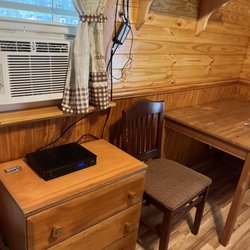 Maple Lodge Cabins in North Woodstock gift card