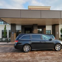 Garden City Taxi and Airport Service - Cabs near the Long Island Marriott in Uniondale NY