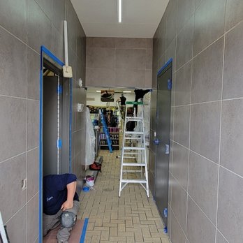 Mile High Tile - 7-11 remodel - Tiling Near Me Mile High Tile - 7-11 remodel - Tiling Near Me