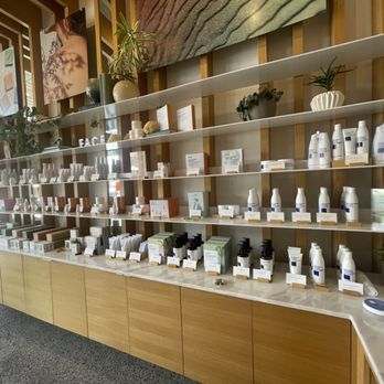Lather - Cosmetics & Beauty Supply Near Me - Phoenix, Arizona
