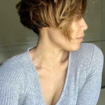 Tomahawk Salon - Razor cut - Hair Salons Near Me - Brooklyn, New York