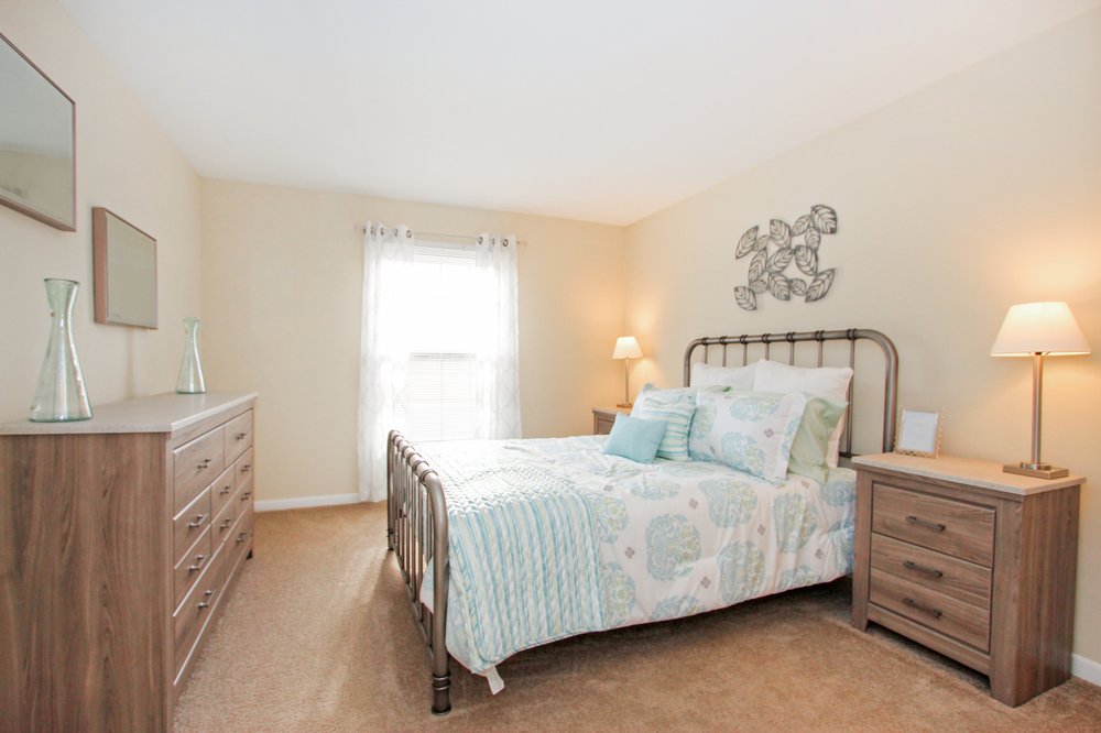 A62 APARTMENTS Updated July 2024 6111 Allisonville Rd, Indianapolis