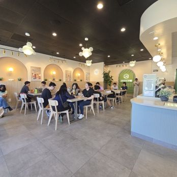 Junenov Tea - Nice interior with seating for 28 customers. - Bubble Tea Near Me - Pleasanton, California Junenov Tea - Nice interior with seating for 28 customers. - Bubble Tea Near Me - Pleasanton, California