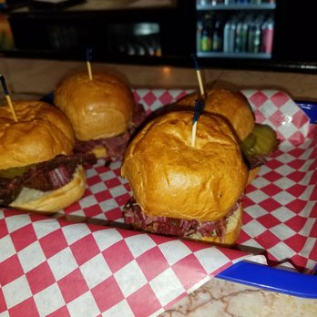 BottleDog Bites & Brews - Montreal meat sliders - Beer Bar Near Me - Cary, North Carolina