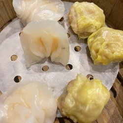 Kanda Sushi Bar - Shrimp dumplings & sui mai