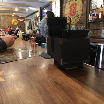 Mac & Walt's - Bars Near Me - Norton, Massachusetts