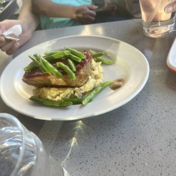 The Arrogant Butcher - Meat loaf mashed potatoes and green beans - American Near Me - Phoenix, Arizona