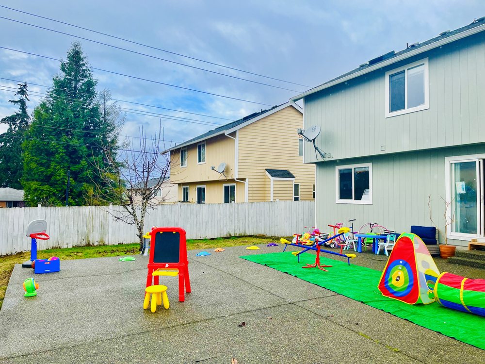 Tiny Explorers Daycare - childcare center in Kent, WA