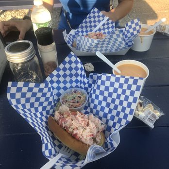 Hooked - Seafood Near Me - Montauk, New York