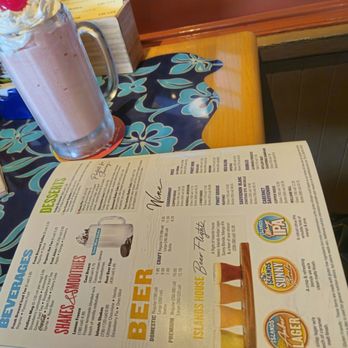 Islands Restaurant - Cool Breeze - Burgers Near Me - Pasadena, California