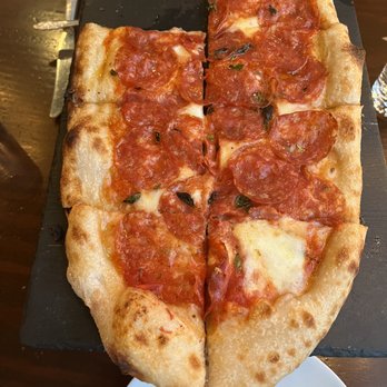 Mercato Stellina Pizzeria - Salame Piccante - Wine Bars Near Me - Bellevue, Washington Mercato Stellina Pizzeria - Salame Piccante - Wine Bars Near Me - Bellevue, Washington