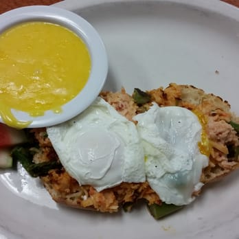 La Mesa Bistro - Lobster egg benedict - Cafes Near Me - La Mesa, California La Mesa Bistro - Lobster egg benedict - Cafes Near Me - La Mesa, California