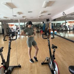 Lakeridge Athletic Club - Upstairs workout room