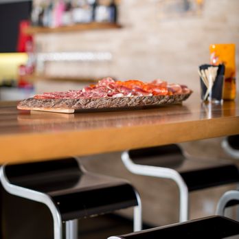 Savi im Hof - Hofplatte - Italian Near Me - Zug, ZG