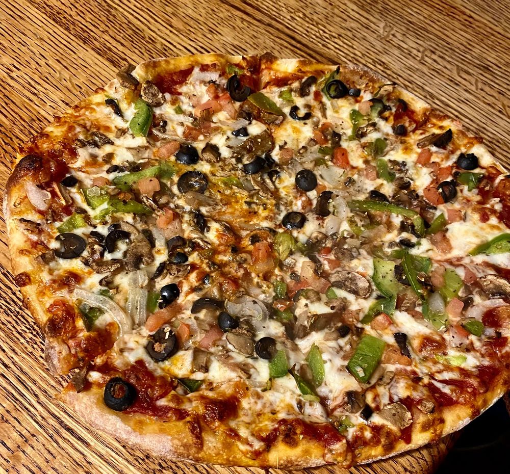 NYPD PIZZA Updated August 2024 145 Photos & 211 Reviews 2589 S