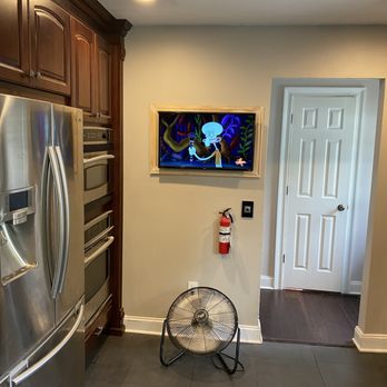 Hows it Hanging Handyman - Removed old tv and installed new one - Handyman Near Me - Waldwick, New Jersey Hows it Hanging Handyman - Removed old tv and installed new one - Handyman Near Me - Waldwick, New Jersey