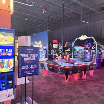 Dave & Buster's Spokane - Arcades Near Me - Spokane, Washington