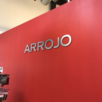 ARROJO Williamsburg - Hair Salons Near Me - New York, New York