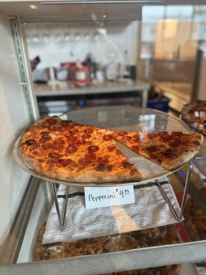 Small’s Pizza by null