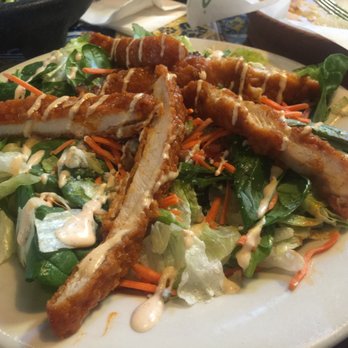 Chili's - Buff chicken salad - Tex-Mex Near Me - Keene, New Hampshire Chili's - Buff chicken salad - Tex-Mex Near Me - Keene, New Hampshire