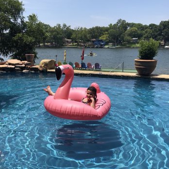 Log Country Cove - Hotels Near Me - Burnet, Texas Log Country Cove - Hotels Near Me - Burnet, Texas