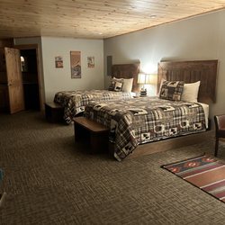 406 Lodge in Gardiner gift card