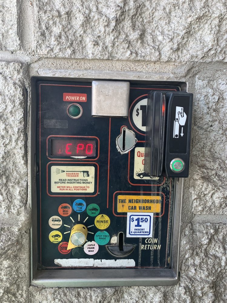 THE NEIGHBORHOOD CAR WASH 13 Photos & 18 Reviews 3233 S Kingshighway Blvd, Saint Louis, MO