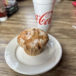 Fletchy’s Otter Belly Lodge - No cook today - just bakery Drive past & thought we'd stop