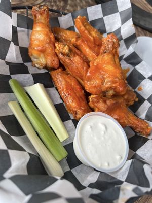 The Huddle Kitchen & Bar by null