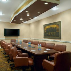 Oxford Suites Boise