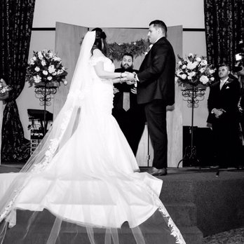 Wine Country Florals - Arrangements were stunning and Michele provided the pedestals to prop them on. - Floral Designers Near Me