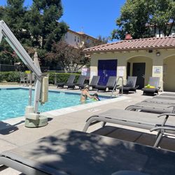 Sunsational Swim School