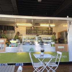 Resto Urban Kitchen
