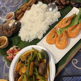 Kamayan platter