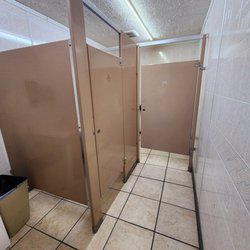 Exit 62 Truckstop - Women's Restroom